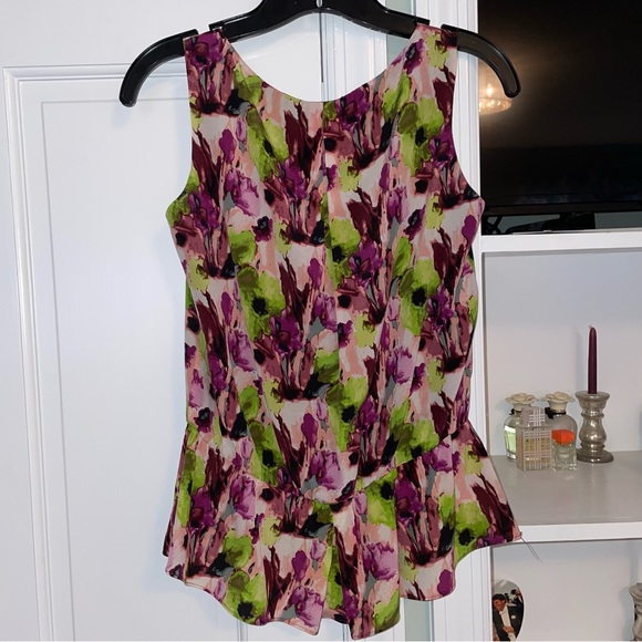 Floral Peplum Top - Picture 4 of 5
